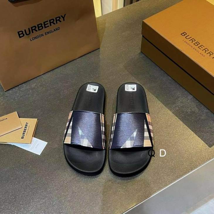 Picture of Burberry Slippers _SKUBurberrysz35-40GDT04063274